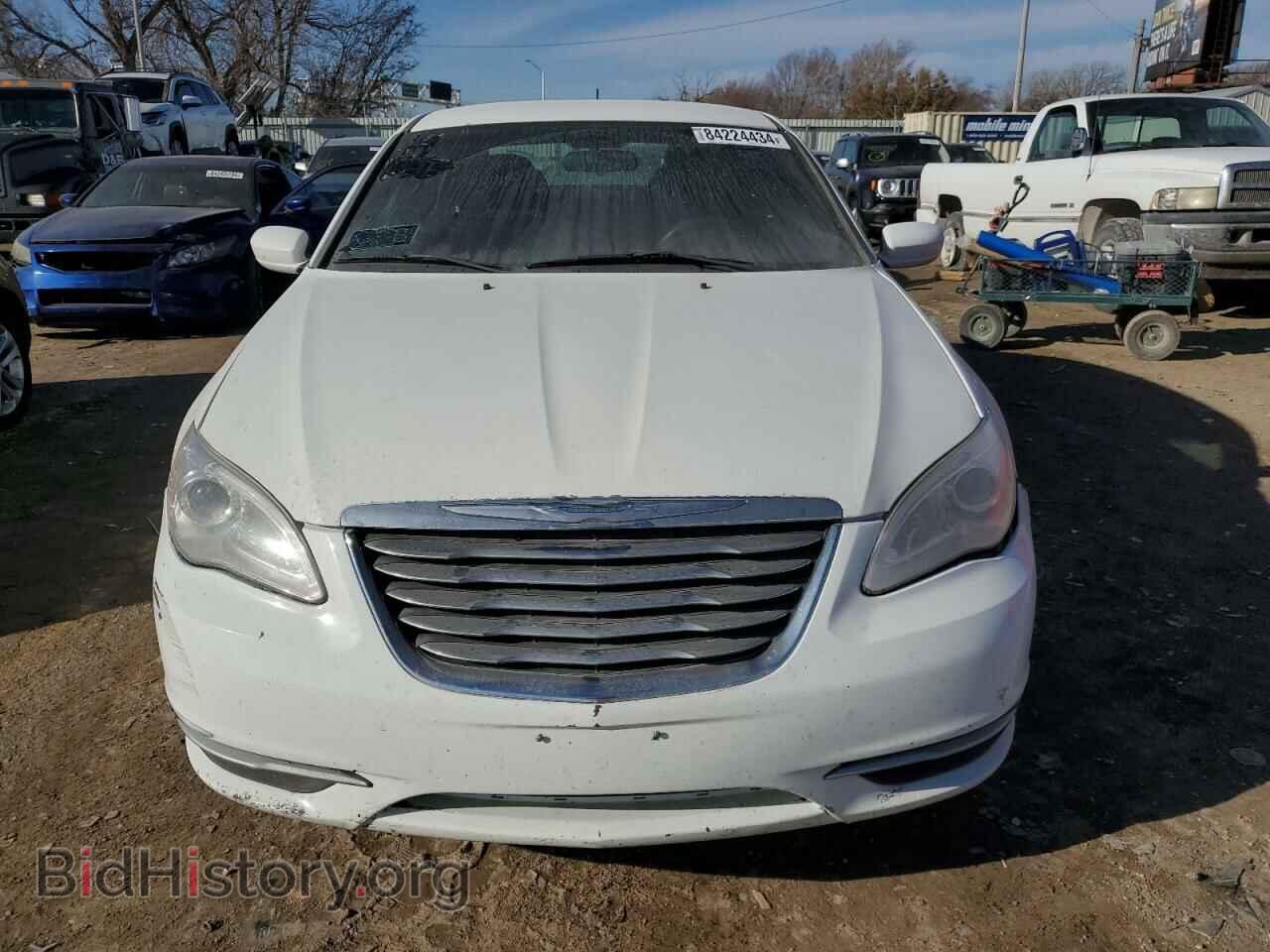 2013 CHRYSLER 200 - VIN: 1C3CCBAB1DN761570 - Фото 5