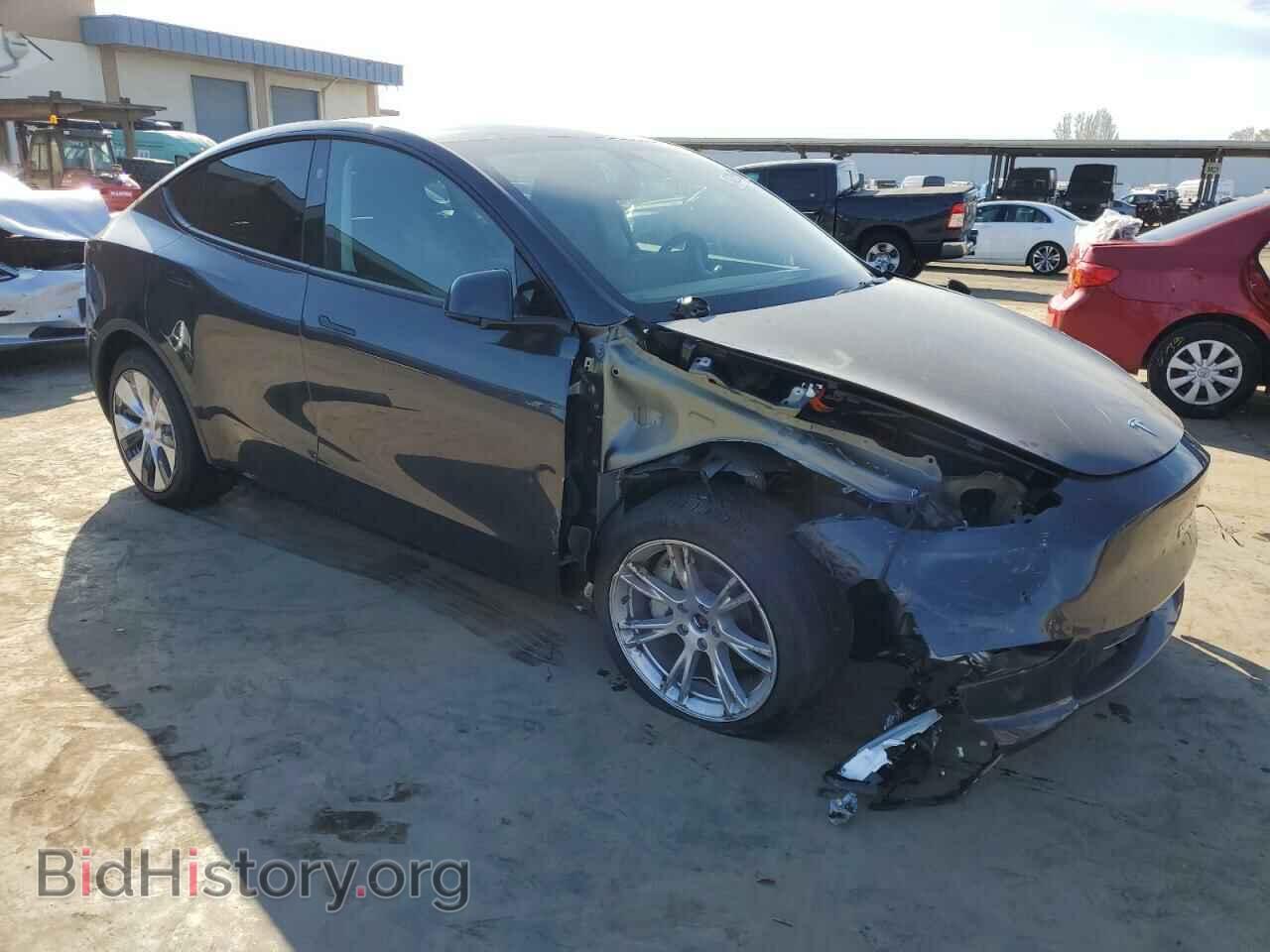 2024 TESLA MODEL Y - VIN: 7SAYGDEEXRF995933 - Photo 4