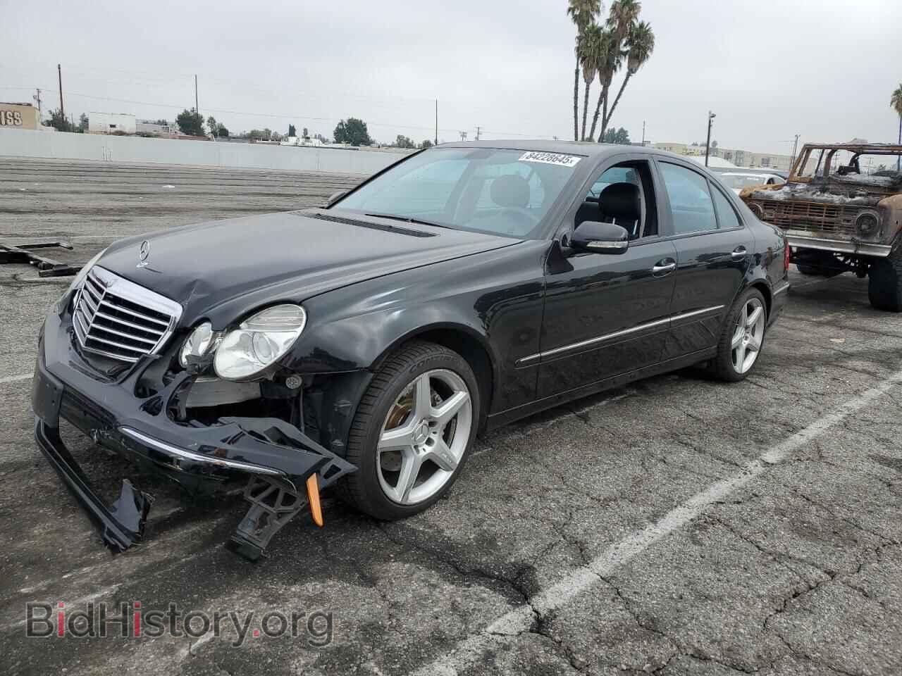 Photo WDBUF56X49B396077 - MERCEDES-BENZ E-CLASS 2009