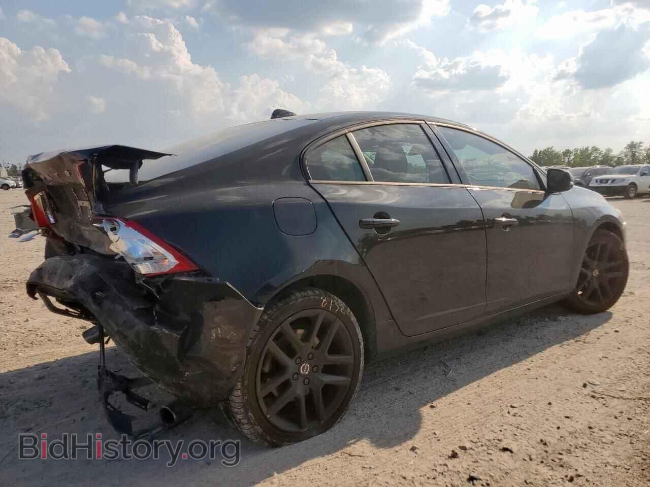 2017 VOLVO S60 - VIN: YV126MFL2H2424113 - Фото 3