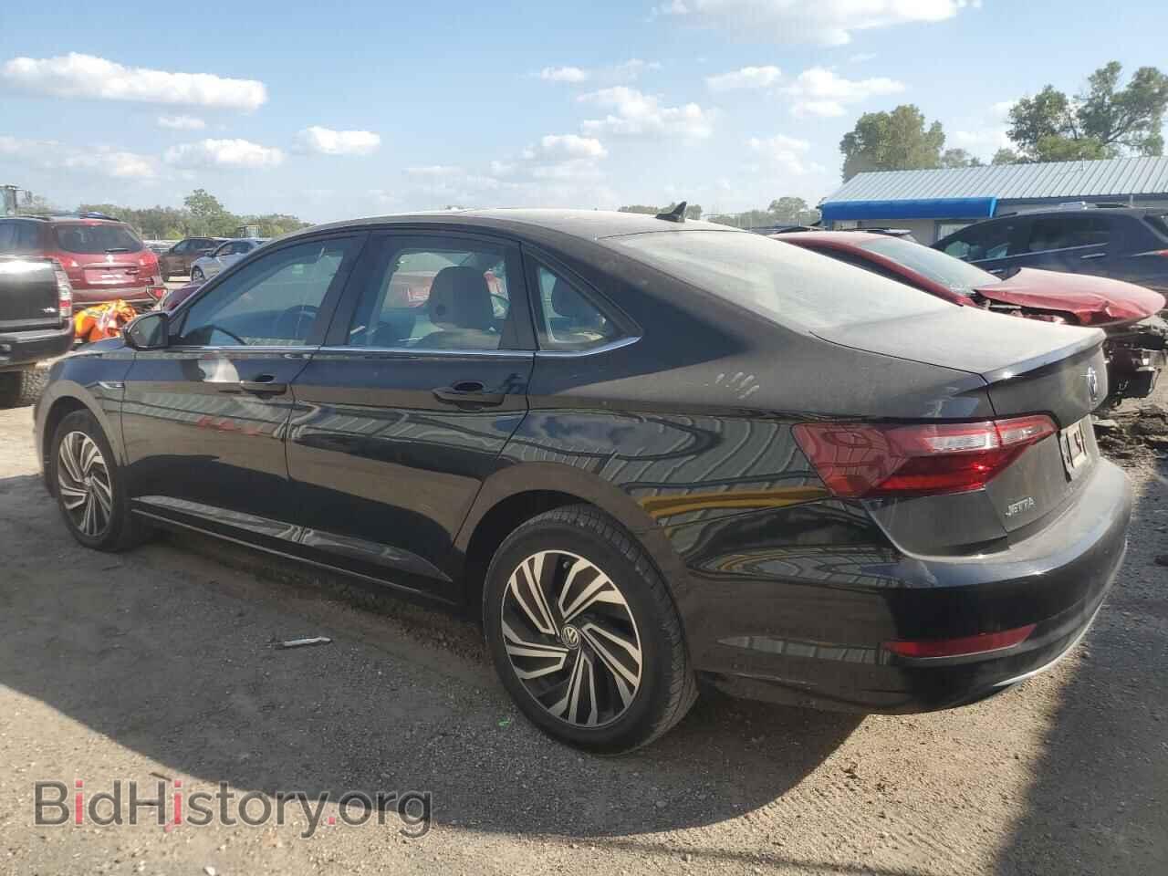 2020 VOLKSWAGEN JETTA - VIN: 3VWEB7BU7LM075608 - Фото 2
