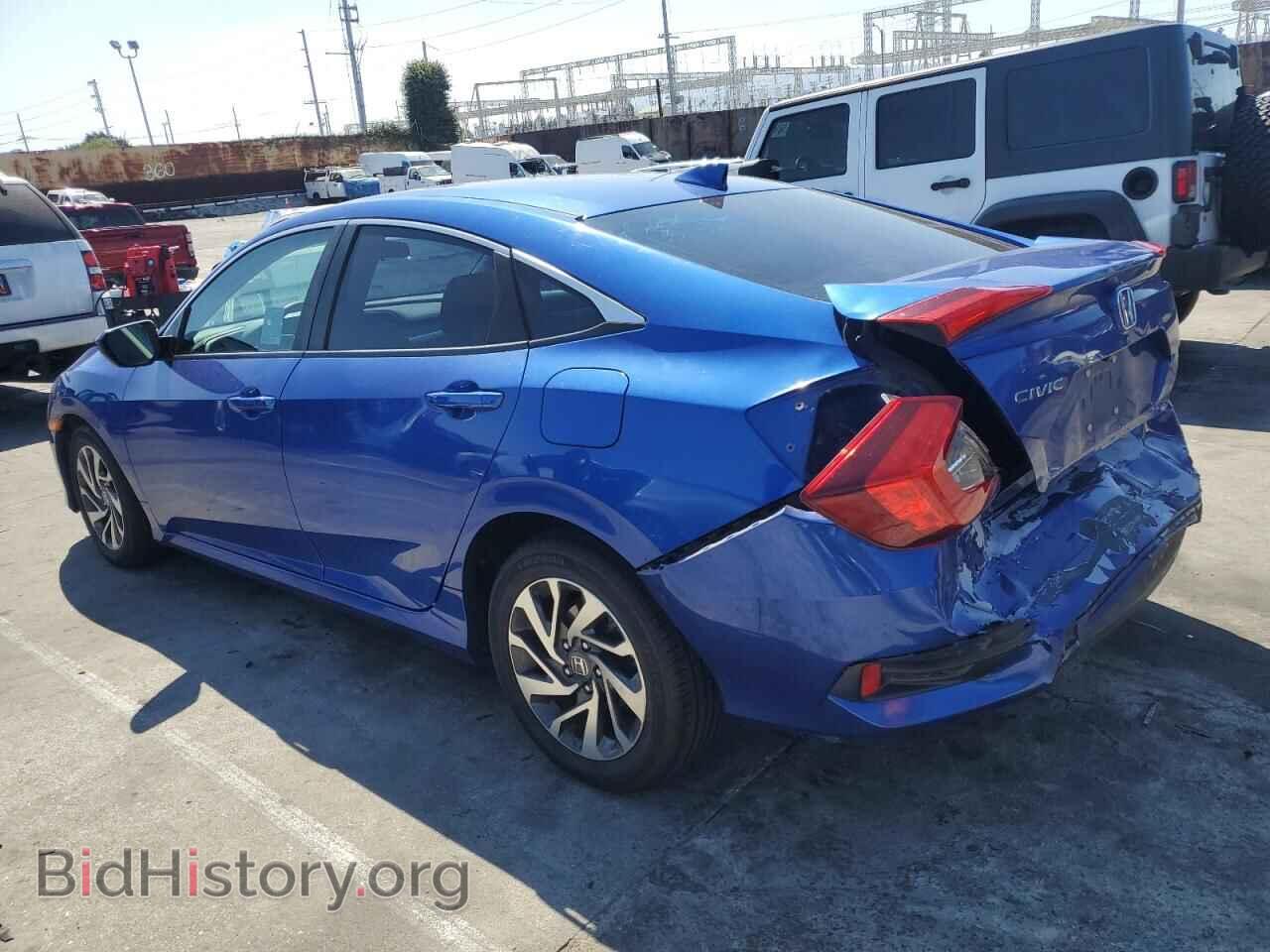 2018 HONDA CIVIC - VIN: 2HGFC2F77JH535407 - Фото 2
