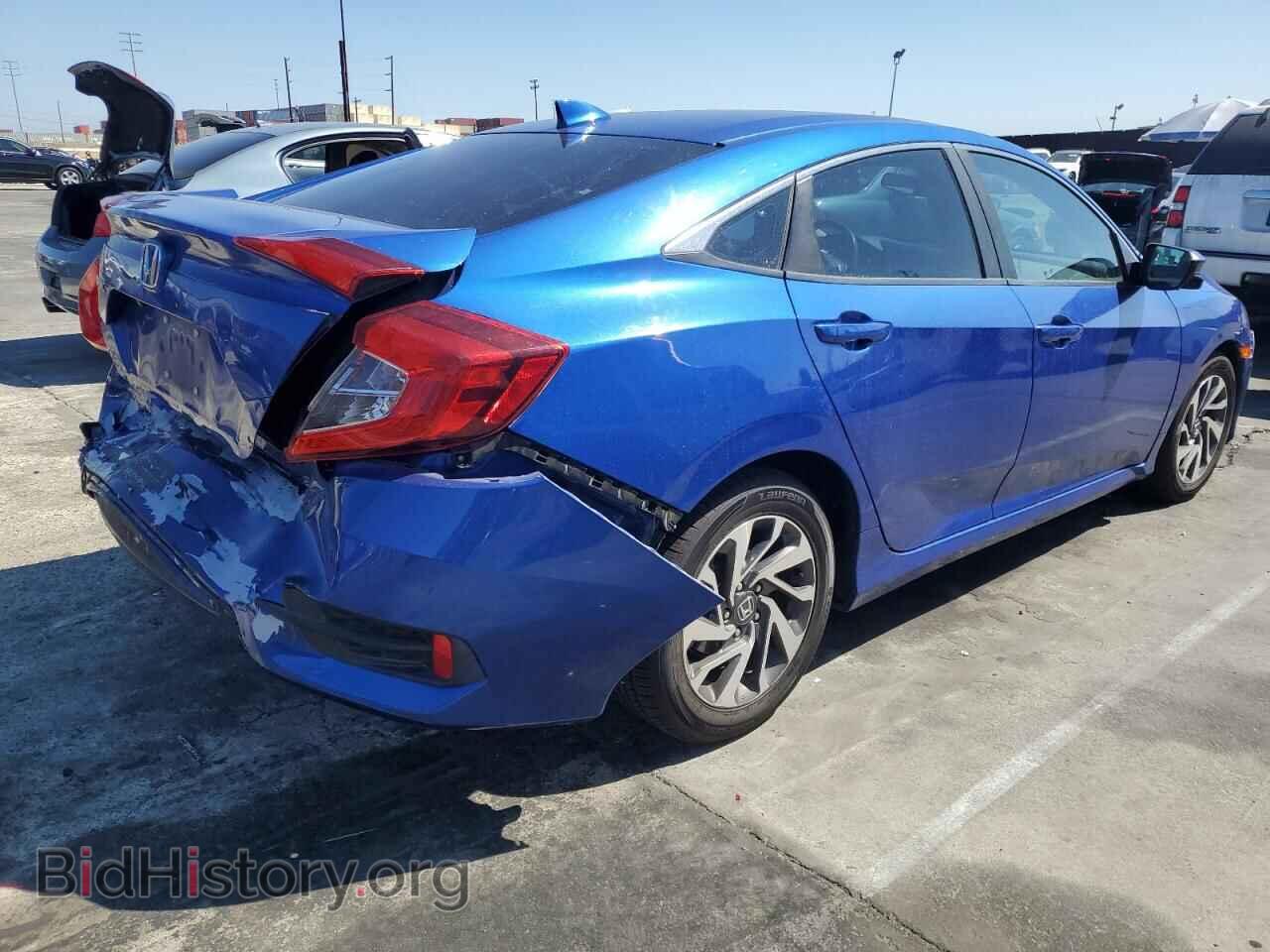 2018 HONDA CIVIC - VIN: 2HGFC2F77JH535407 - Фото 3