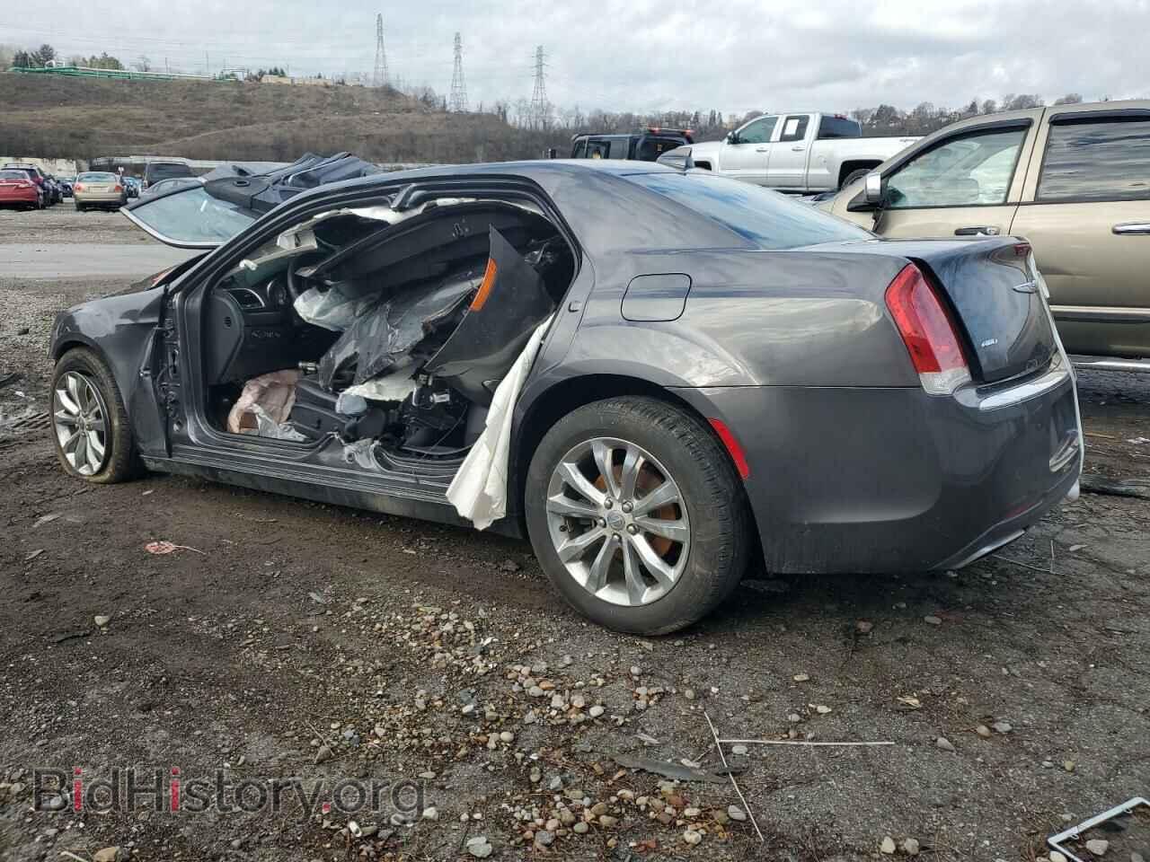 2015 CHRYSLER 300 - VIN: 2C3CCARG0FH904725 - Фото 2