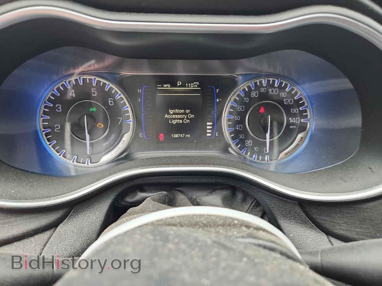 2016 CHRYSLER 200 - VIN: 1C3CCCAB7GN120305 - Фото 9