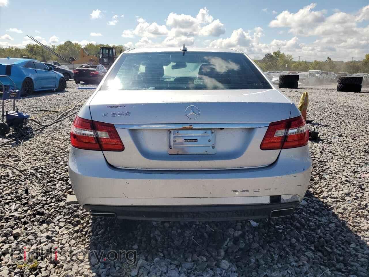 2010 MERCEDES-BENZ E-CLASS - VIN: WDDHF8HB4AA228025 - Фото 6