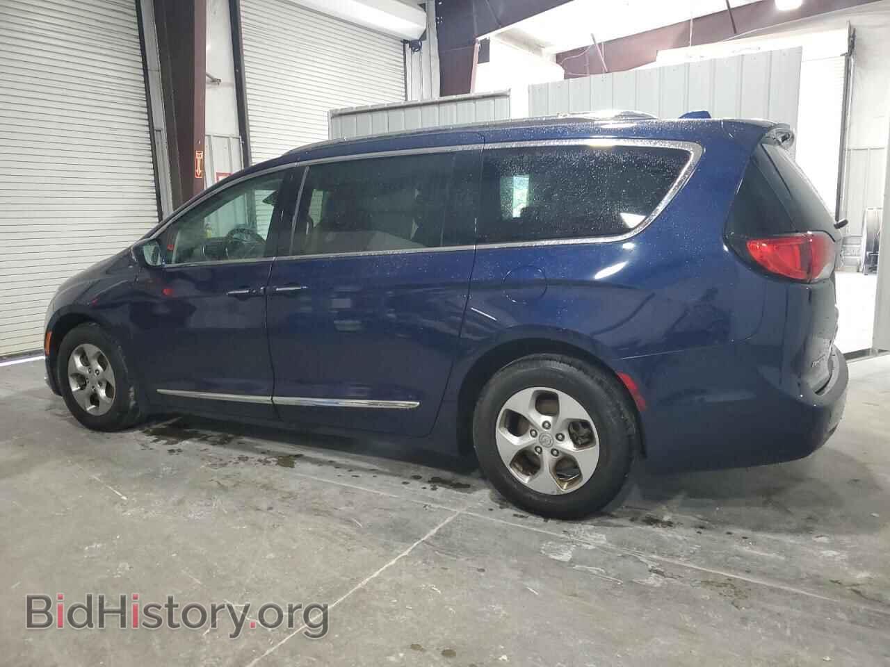 2017 CHRYSLER PACIFICA - VIN: 2C4RC1EG5HR594550 - Фото 2