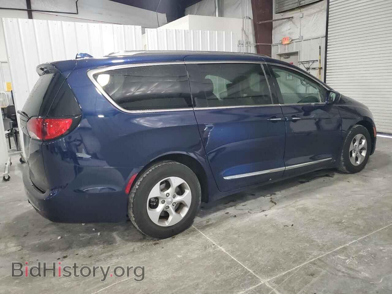 2017 CHRYSLER PACIFICA - VIN: 2C4RC1EG5HR594550 - Фото 3