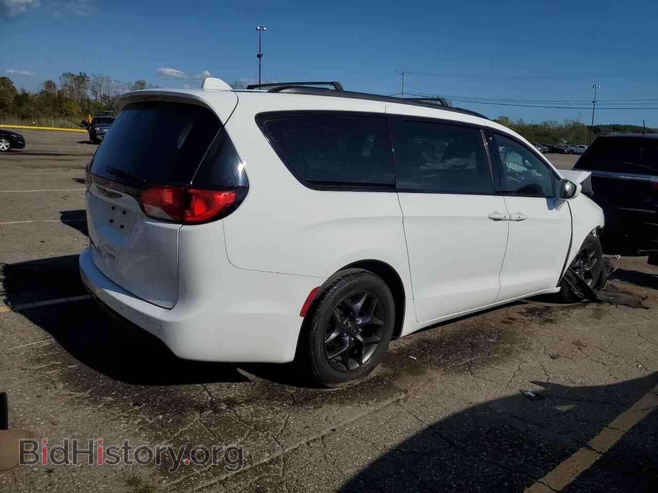2018 CHRYSLER PACIFICA - VIN: 2C4RC1EG7JR332566 - Photo 3