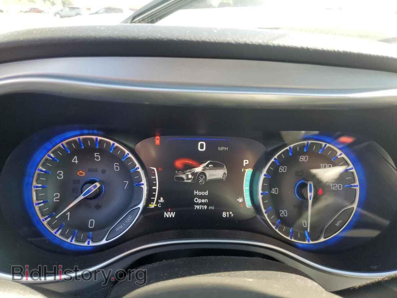 2018 CHRYSLER PACIFICA - VIN: 2C4RC1EG7JR332566 - Photo 9