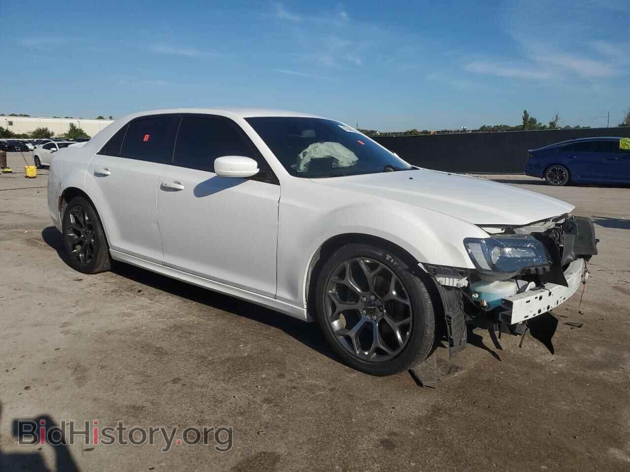 2018 CHRYSLER 300 - VIN: 2C3CCABG4JH154328 - Фото 4
