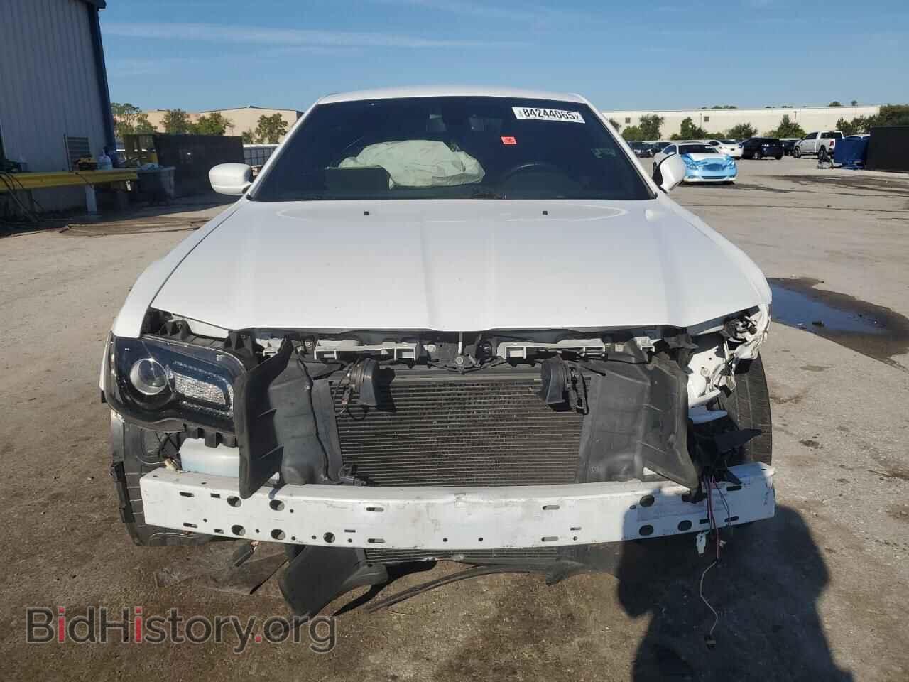 2018 CHRYSLER 300 - VIN: 2C3CCABG4JH154328 - Фото 5