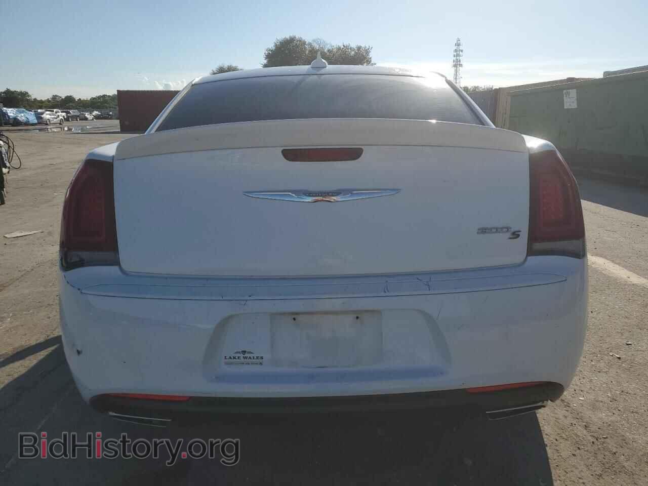 2018 CHRYSLER 300 - VIN: 2C3CCABG4JH154328 - Фото 6