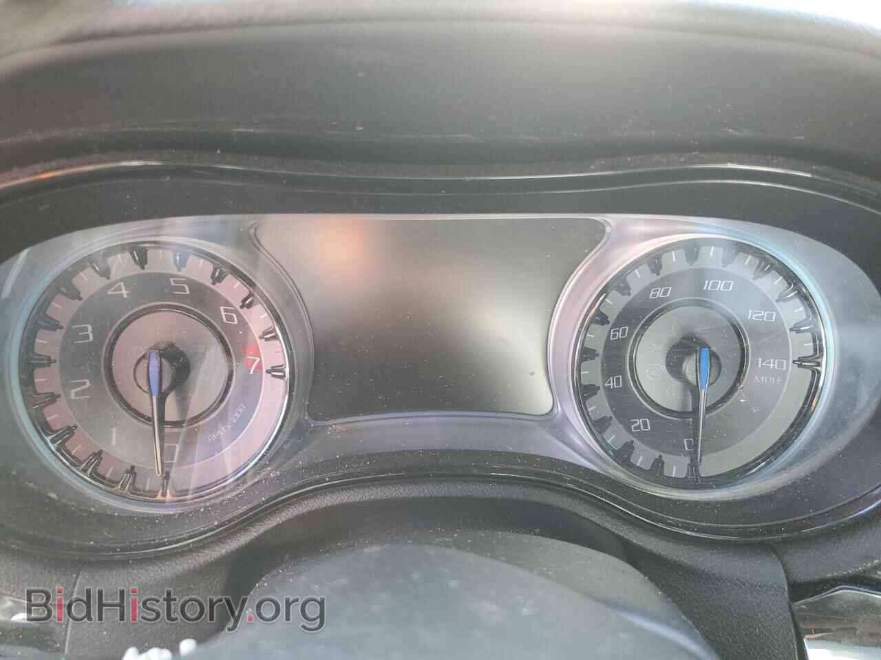2018 CHRYSLER 300 - VIN: 2C3CCABG4JH154328 - Фото 9