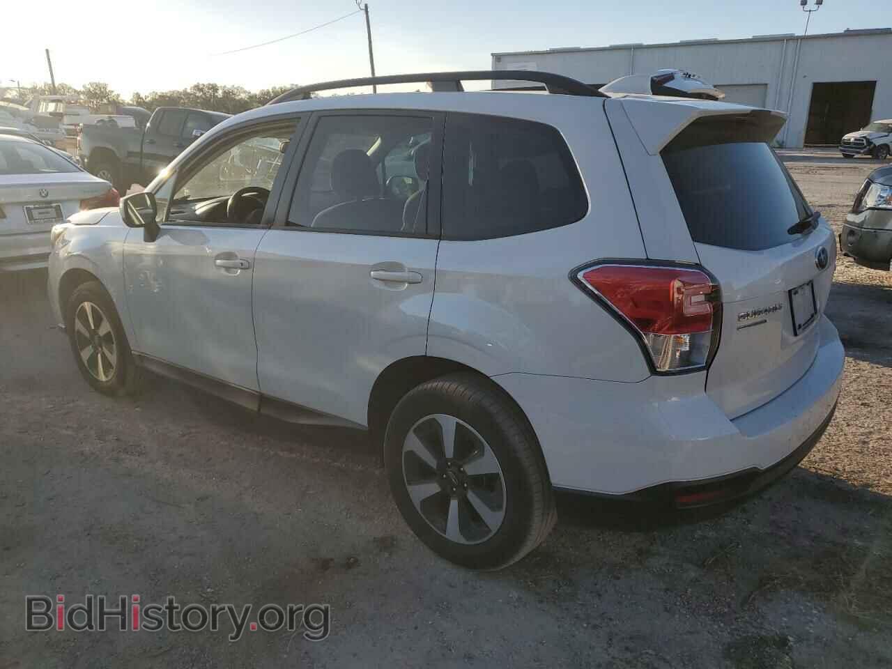 2018 SUBARU FORESTER - VIN: JF2SJAEC7JH540206 - Фото 2
