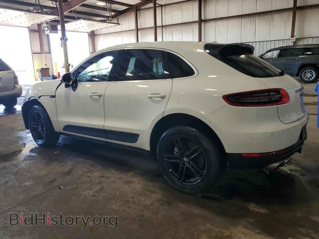 2016 PORSCHE MACAN - VIN: WP1AB2A52GLB54768 - Фото 2