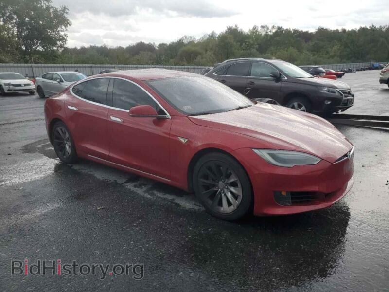 2016 Tesla MODEL S (VIN 5YJSA1E24GF161582) — фото 4 из 12