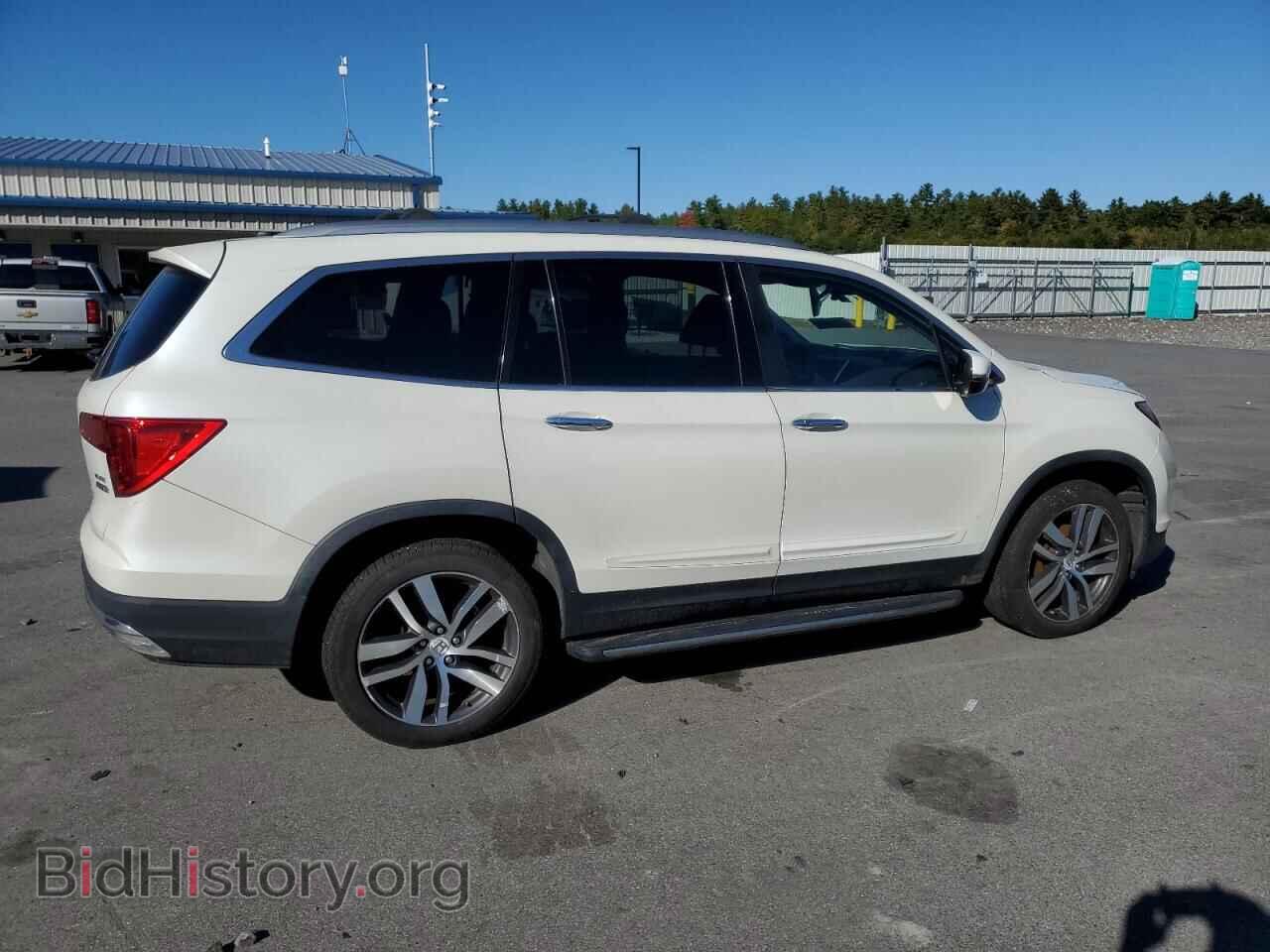 2017 HONDA PILOT - VIN: 5FNYF6H08HB028022 - Фото 3