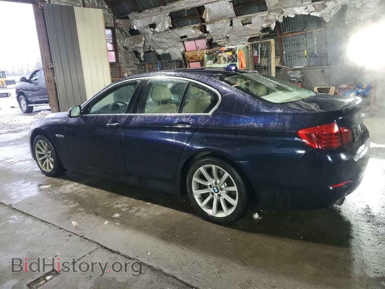 2014 BMW 5 SERIES - VIN: WBA5B3C56ED533511 - Фото 2