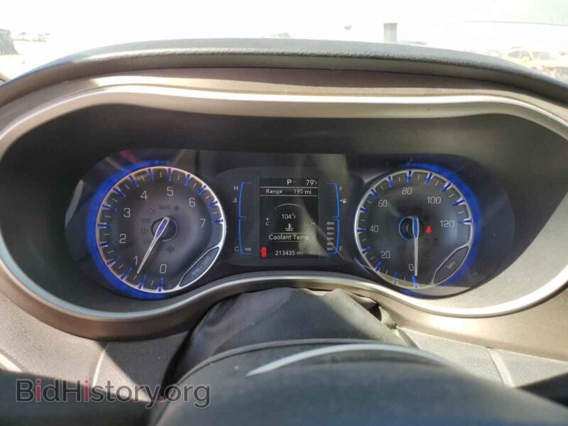 2017 Chrysler PACIFICA (VIN 2C4RC1DG0HR521619) — photo 9 of 13