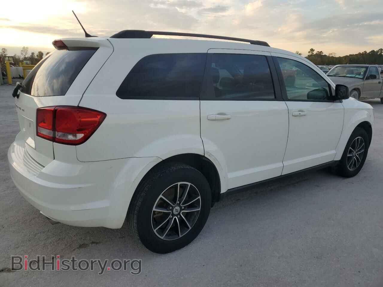 2018 DODGE JOURNEY - VIN: 3C4PDDAG1JT189591 - Фото 3