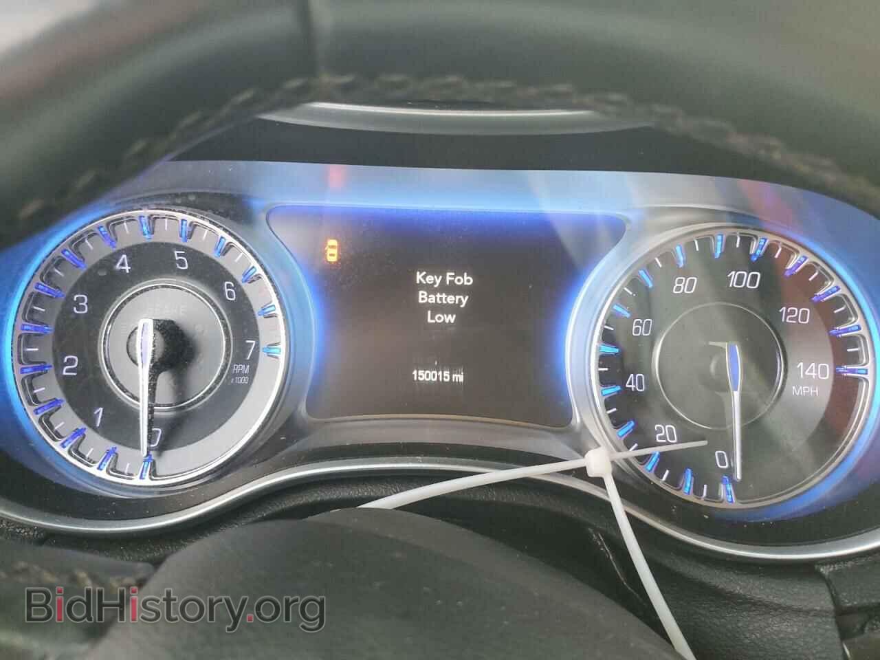 2015 CHRYSLER 300 - VIN: 2C3CCAAG6FH792492 - Фото 9