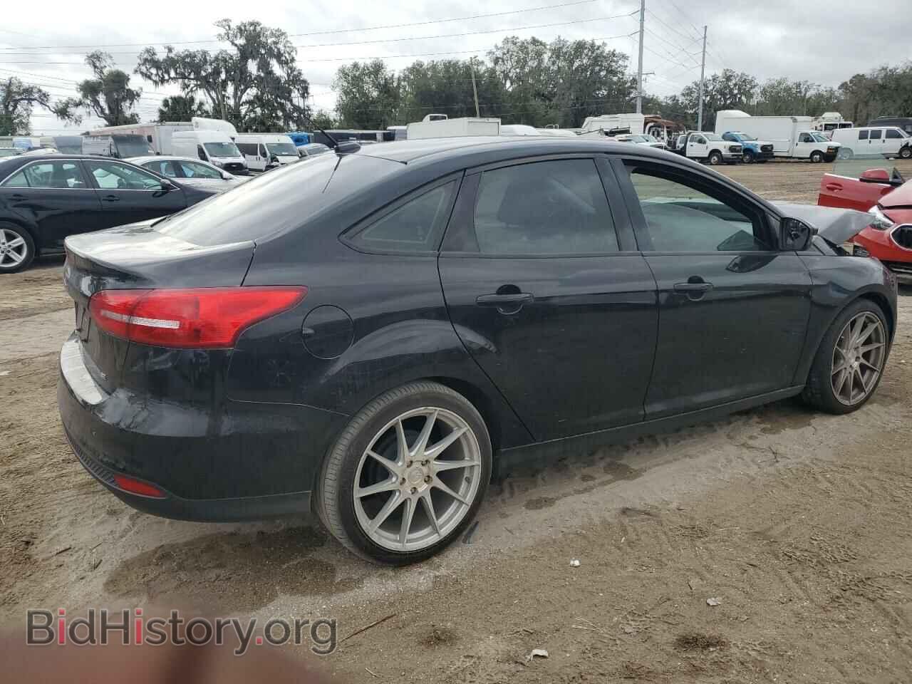 2017 FORD FOCUS - VIN: 1FADP3F21HL337333 - Photo 3