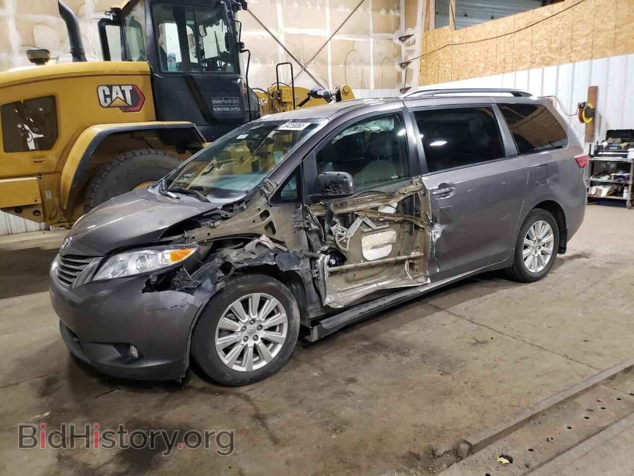Фотография 5TDDZ3DC2HS163447 - TOYOTA All Models 2017