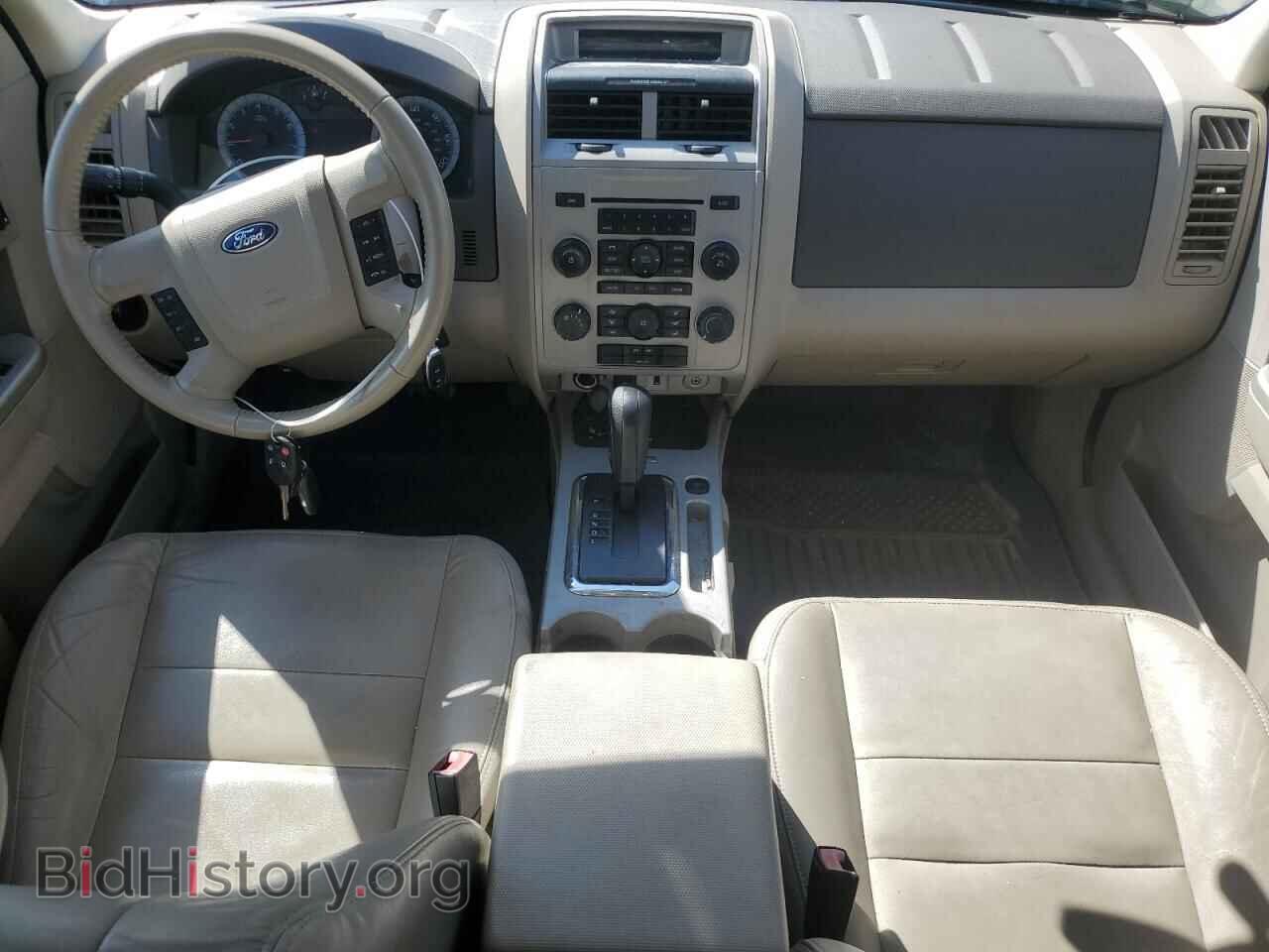 2010 FORD ESCAPE - VIN: 1FMCU0D72AKA68214 - Фото 8