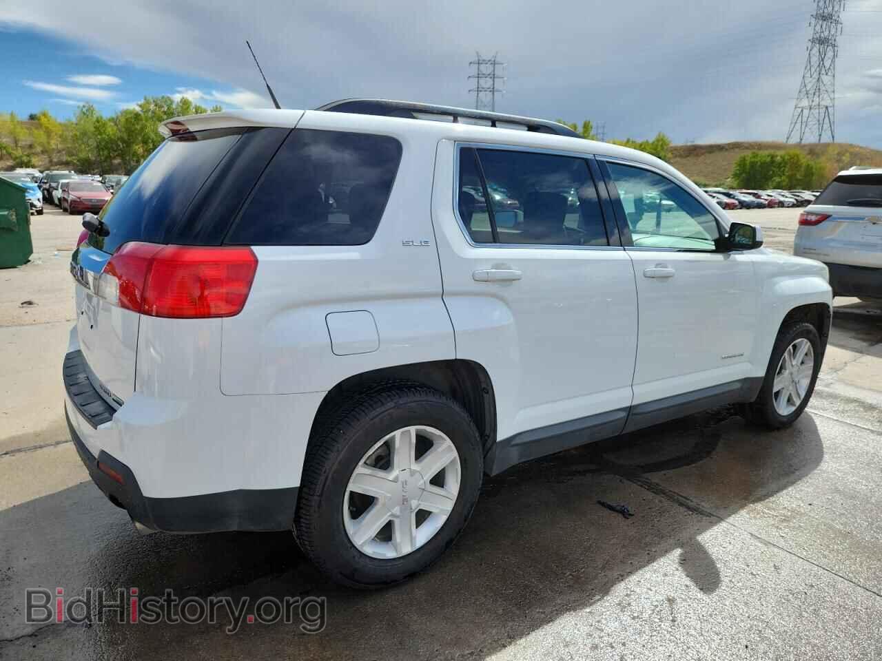 2011 GMC TERRAIN - VIN: 2CTFLTE59B6235745 - Photo 3