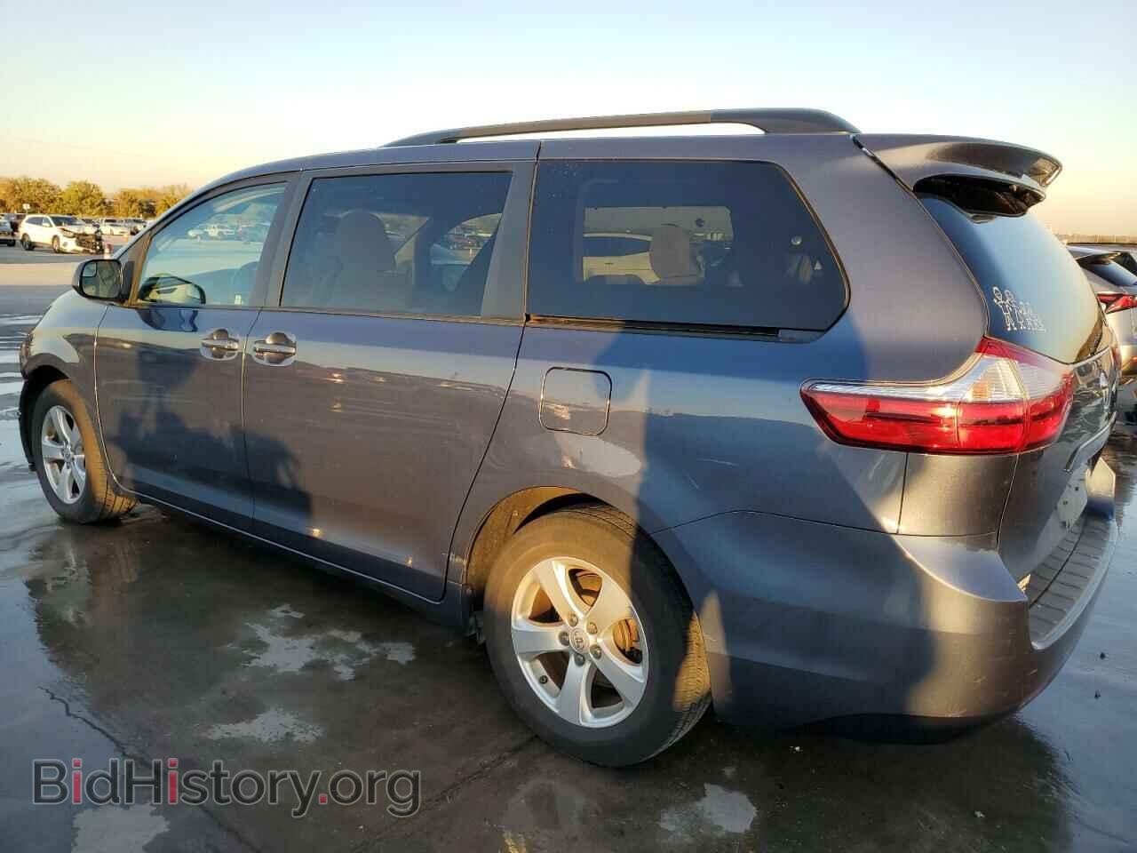 2017 TOYOTA All Models - VIN: 5TDKZ3DCXHS856998 - Фото 2