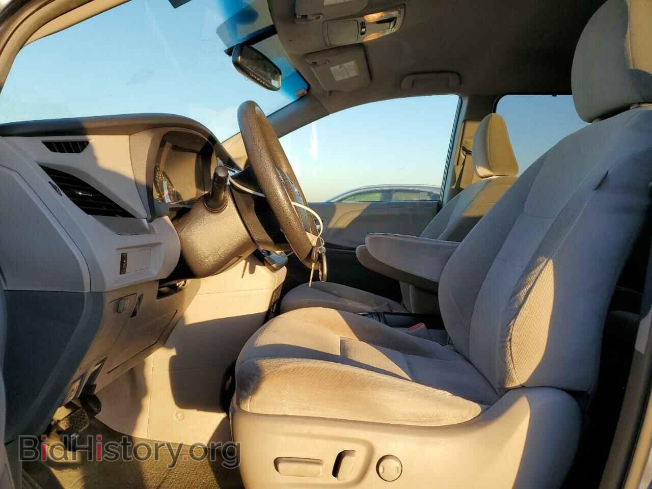 2017 TOYOTA All Models - VIN: 5TDKZ3DCXHS856998 - Фото 7