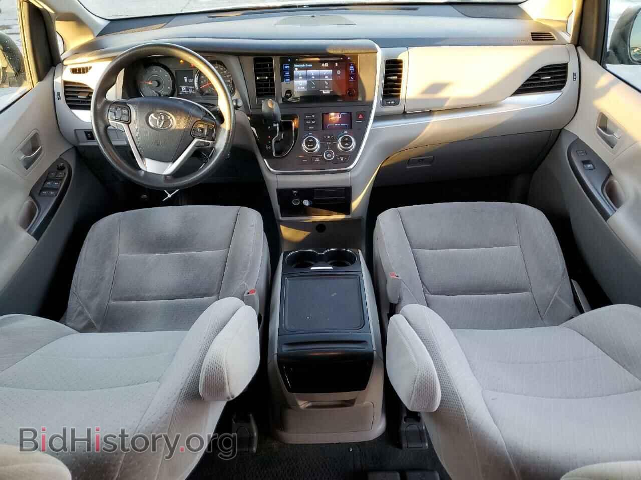 2017 TOYOTA All Models - VIN: 5TDKZ3DCXHS856998 - Фото 8