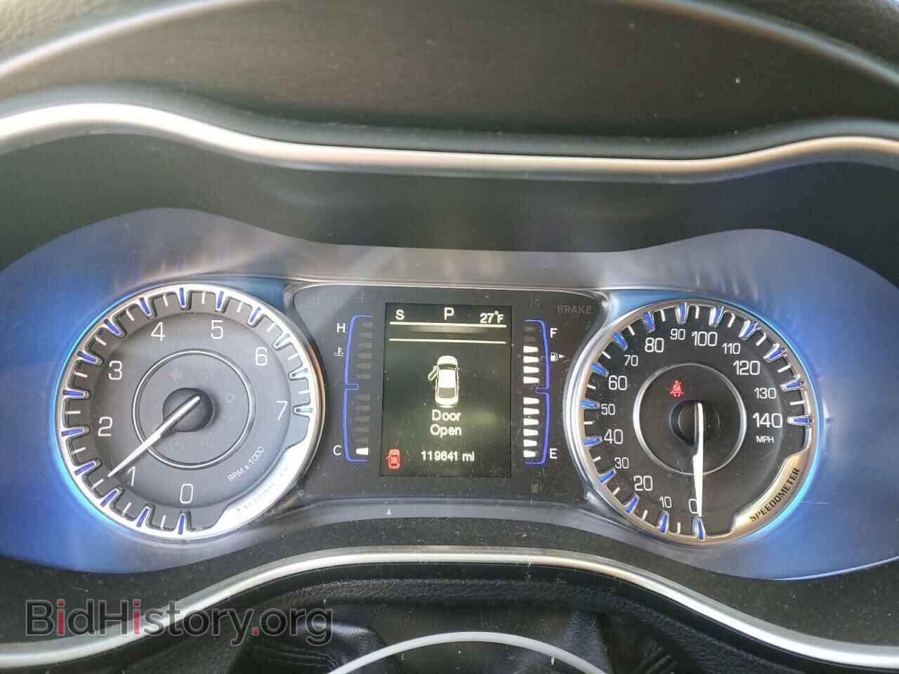 2015 CHRYSLER 200 - VIN: 1C3CCCAB0FN532306 - Фото 9