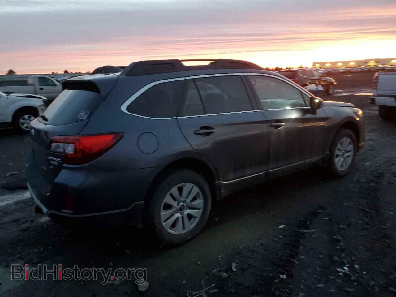 2017 SUBARU OUTBACK - VIN: 4S4BSADC1H3400328 - Фото 3