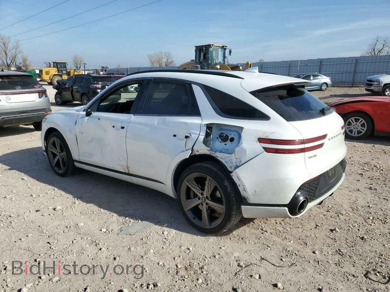 2023 GENESIS GV70 BASE - VIN: KMUMADTB4PU139261 - Photo 2