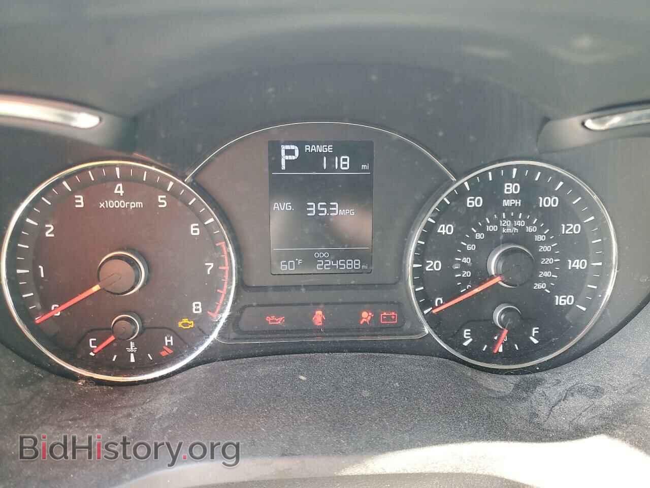 2018 KIA FORTE - VIN: 3KPFK4A73JE167601 - Фото 9