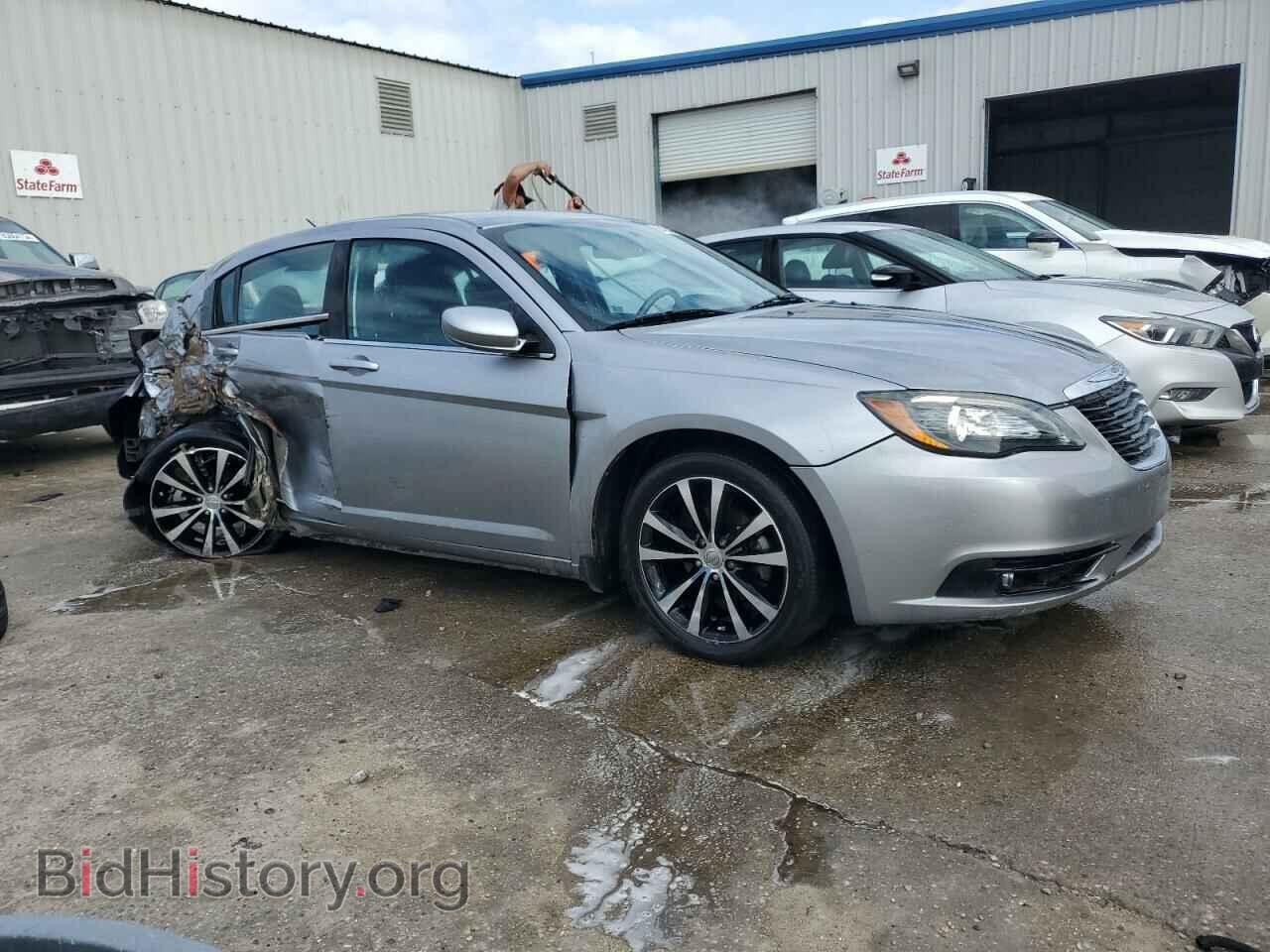 2013 CHRYSLER 200 - VIN: 1C3CCBCG6DN595457 - Фото 4