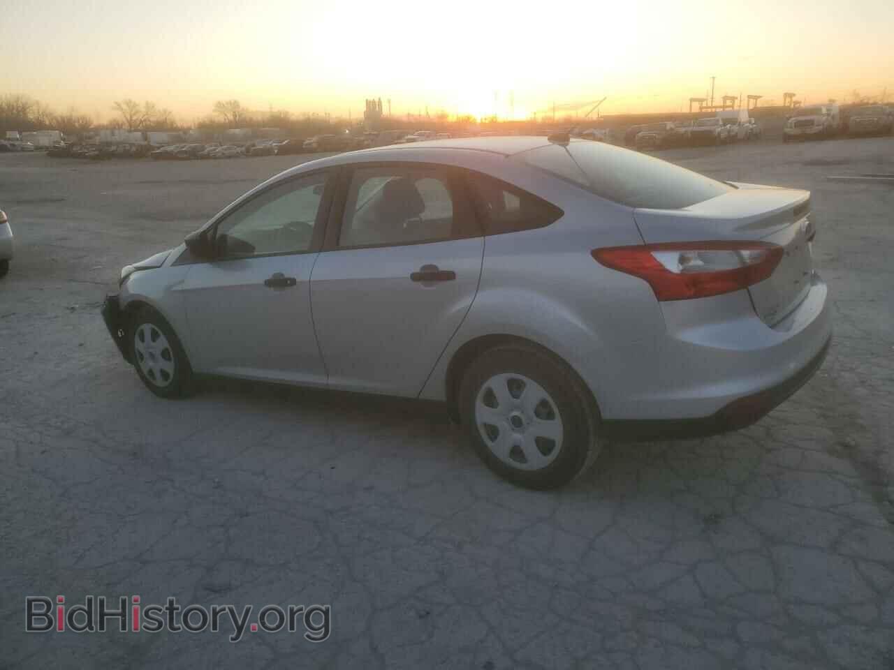 2013 FORD FOCUS - VIN: 1FADP3E21DL221013 - Фото 2