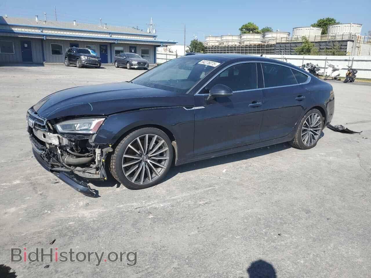 Photo WAUCNCF52JA034100 - AUDI A5 2018