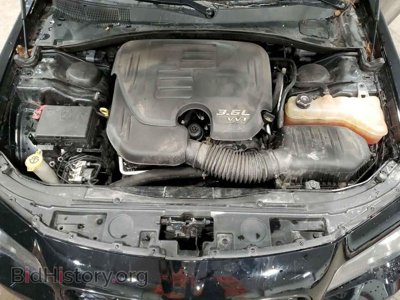 2017 CHRYSLER 300 - VIN: 2C3CCAGG6HH512600 - Фото 11