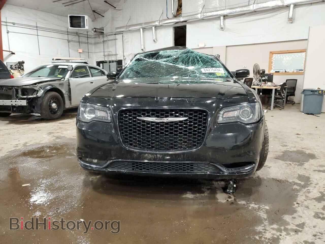 2017 CHRYSLER 300 - VIN: 2C3CCAGG6HH512600 - Фото 5