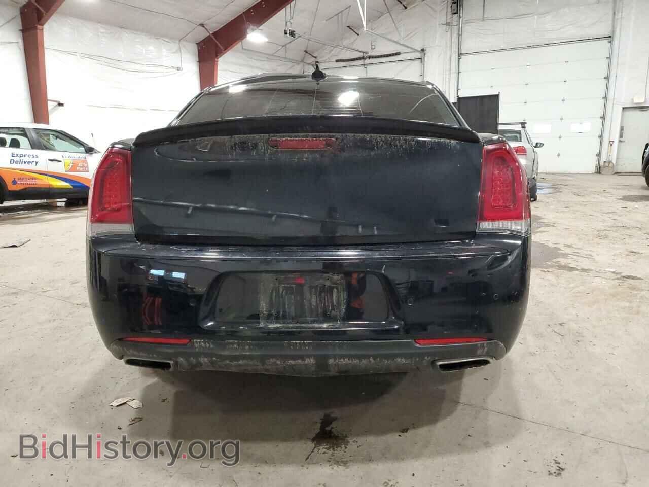 2017 CHRYSLER 300 - VIN: 2C3CCAGG6HH512600 - Фото 6