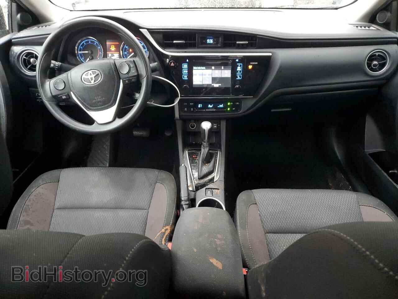 2017 TOYOTA COROLLA - VIN: 2T1BURHE5HC842187 - Фото 8