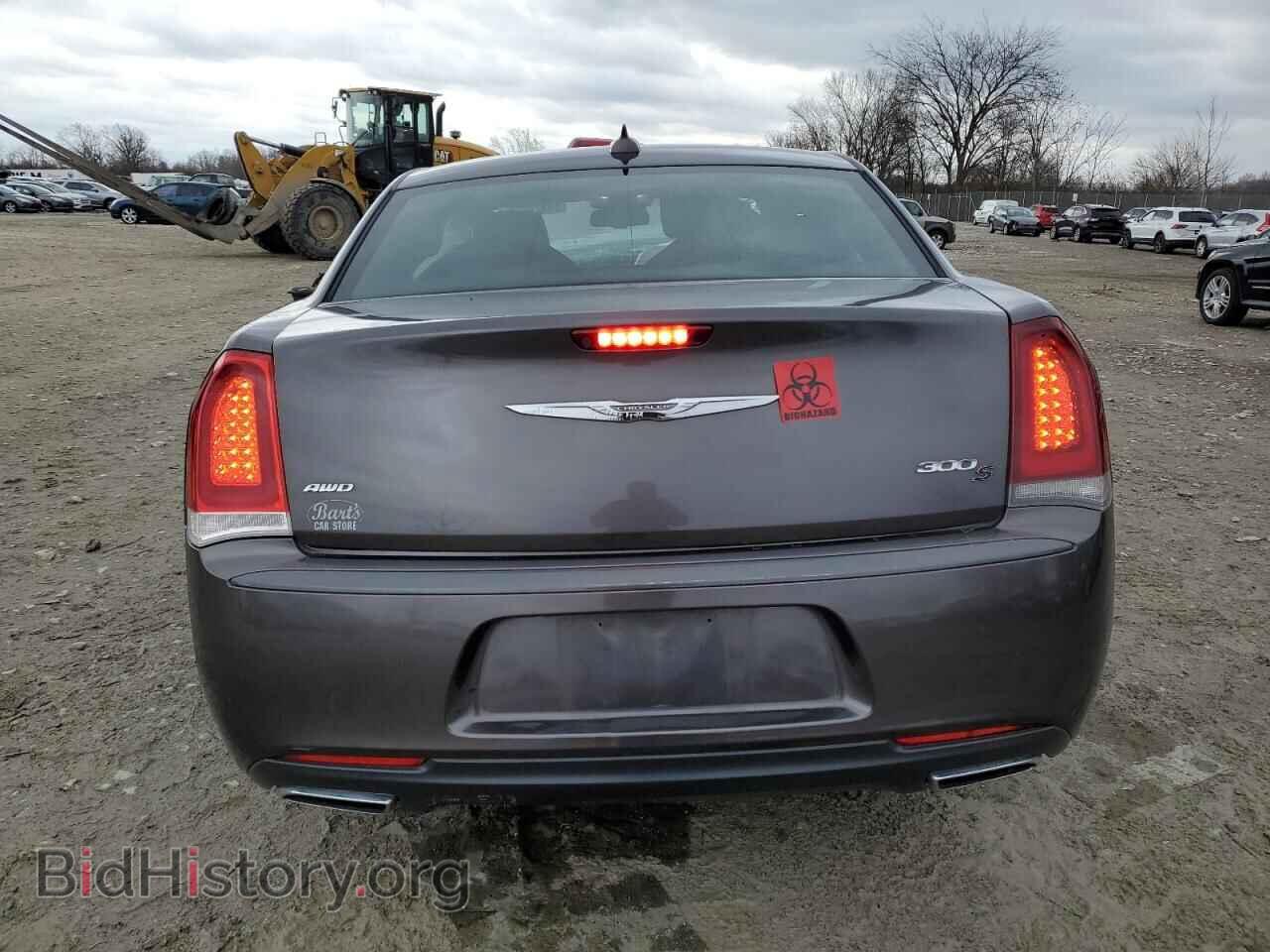 2016 CHRYSLER 300 - VIN: 2C3CCAGG2GH261962 - Фото 6