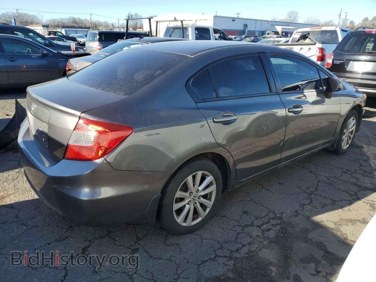 2012 HONDA CIVIC - VIN: 2HGFB2F82CH517721 - Фото 3