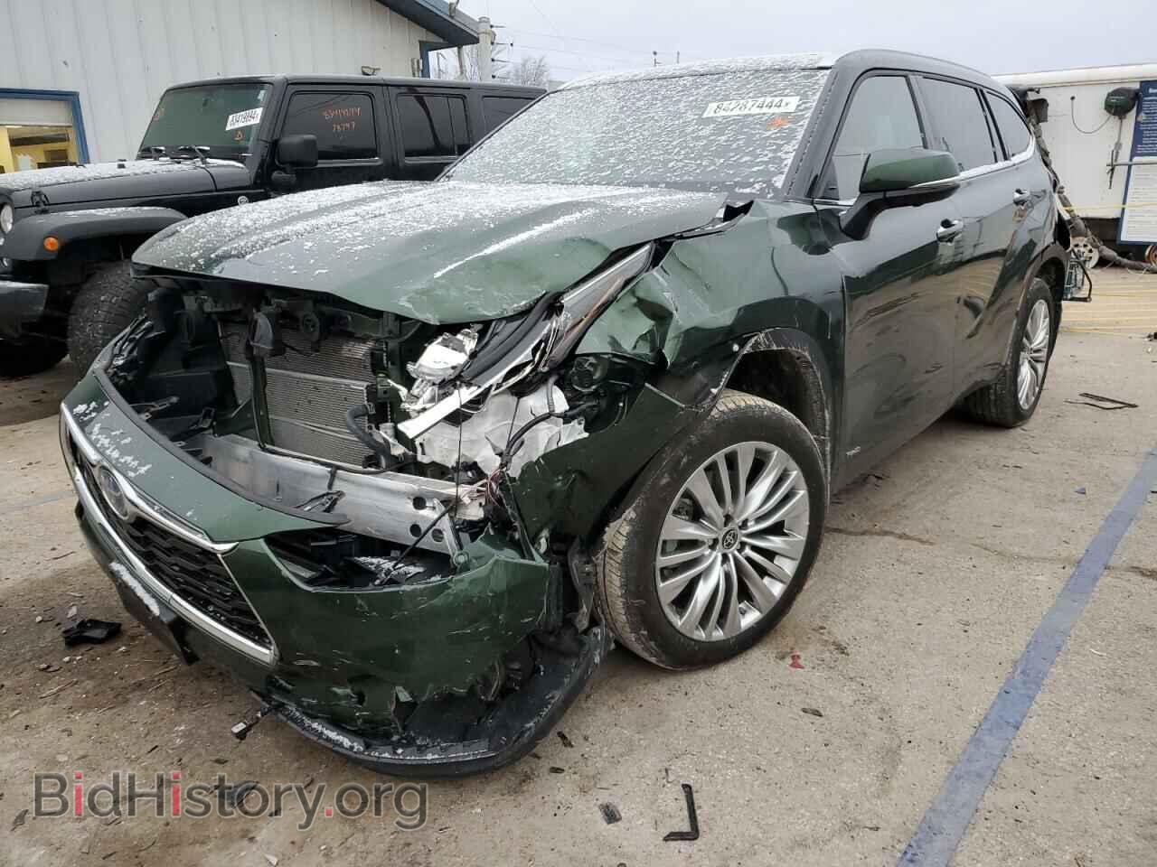 Фотография 5TDEBRCH8PS582801 - TOYOTA HIGHLANDER 2023