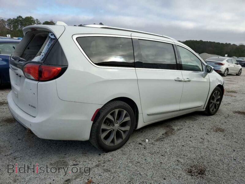 2017 Chrysler PACIFICA (VIN 2C4RC1GG8HR614013) — фото 3 из 13