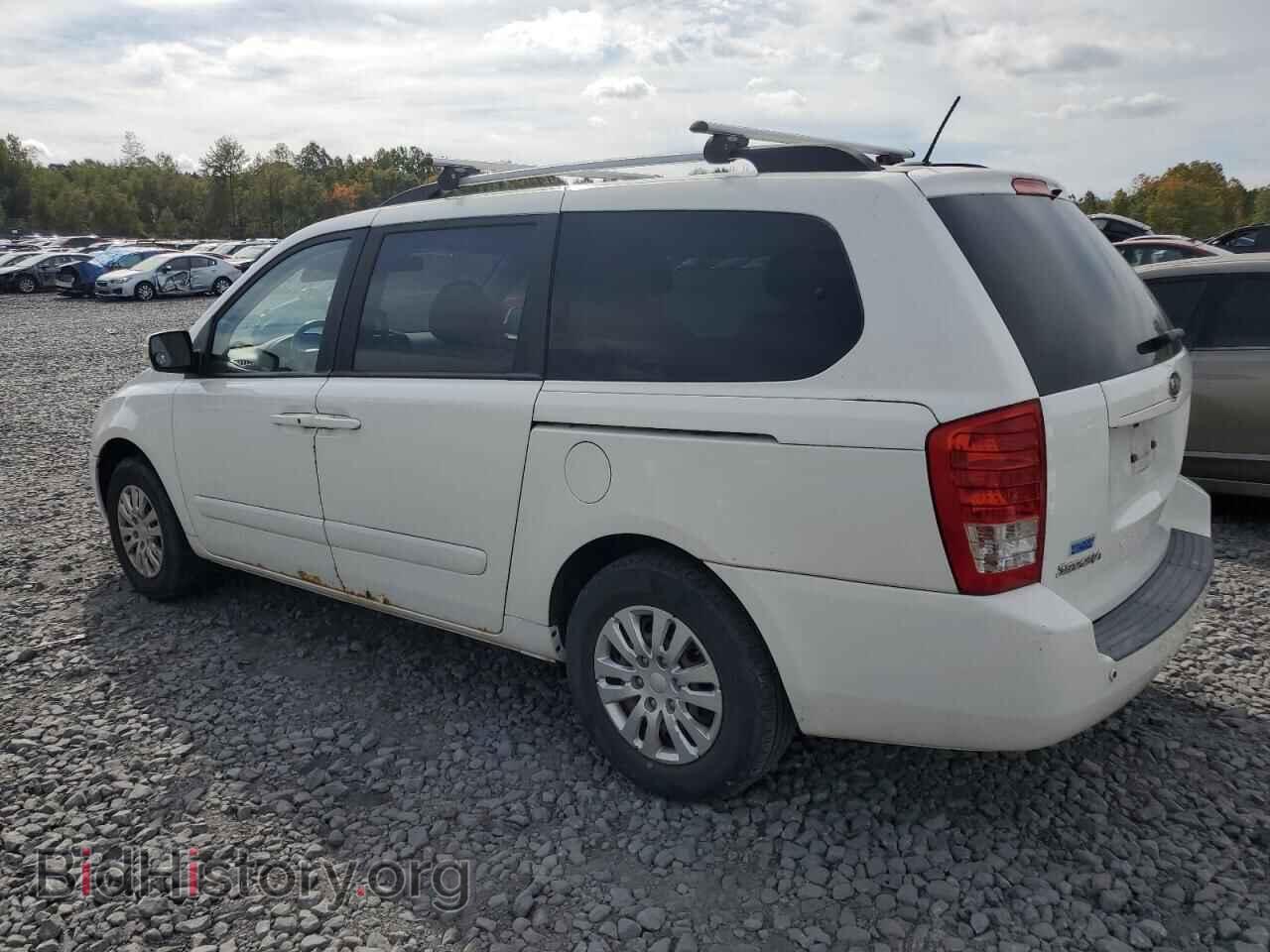 2011 KIA All Models - VIN: KNDMG4C74B6411690 - Фото 2