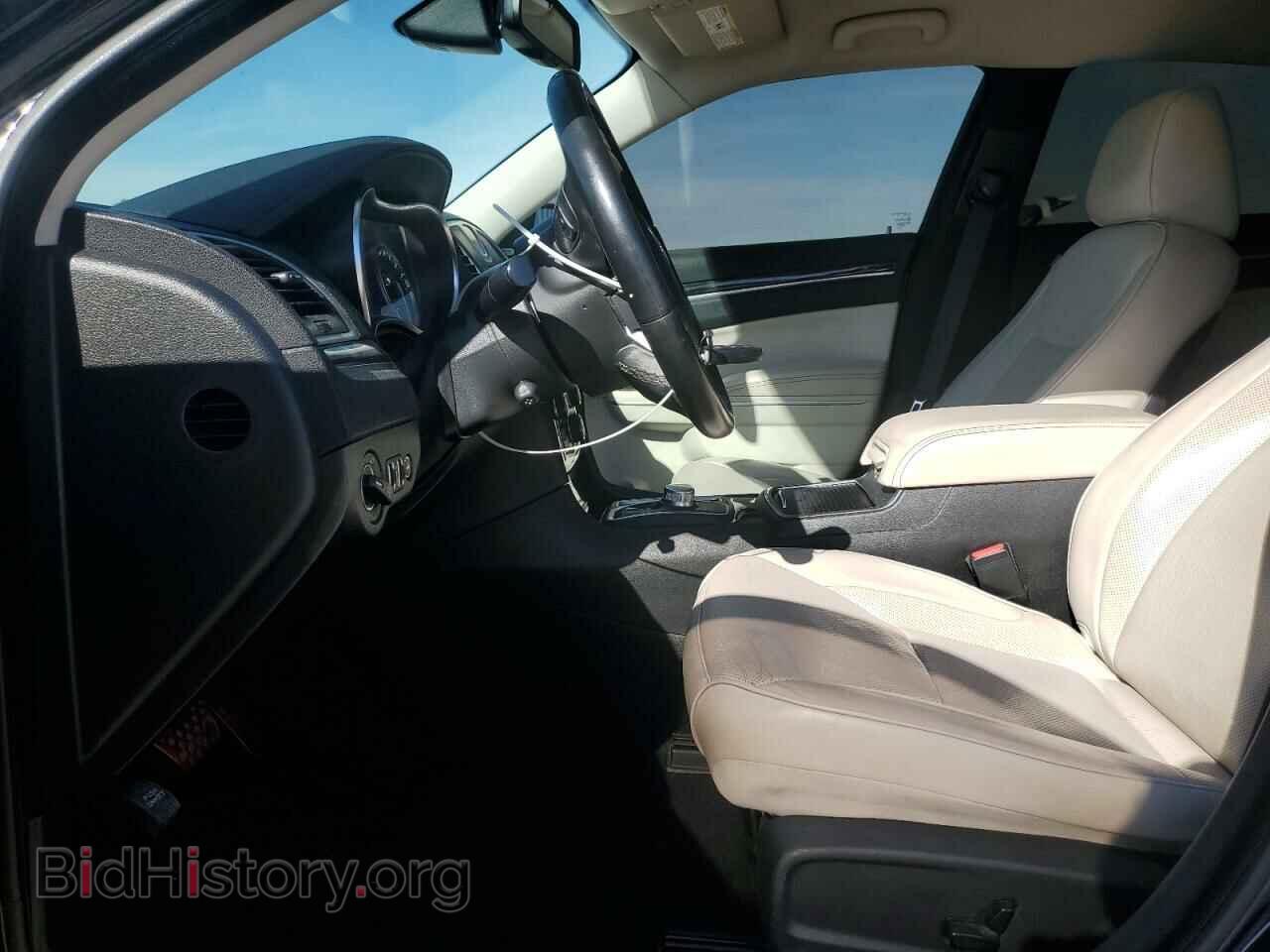 2019 CHRYSLER 300 - VIN: 2C3CCAEG5KH689519 - Фото 7